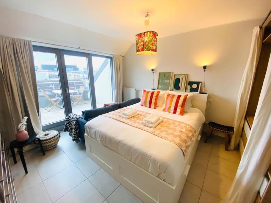 Charming In City Center - S6 Apartment *